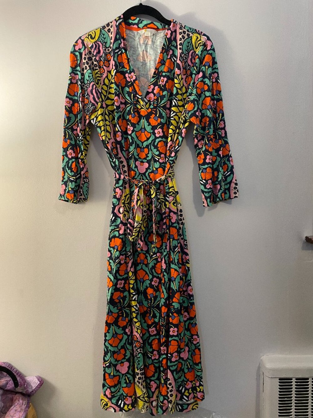 BODEN Fiesta and Orchid Kaftan Midi dress in Navy Passion | Maximalist Style - Picture 2 of 3